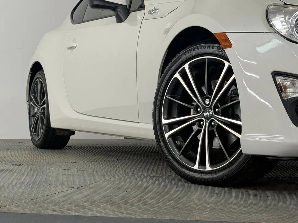 2013 Scion FR-S - Image 15 of 20