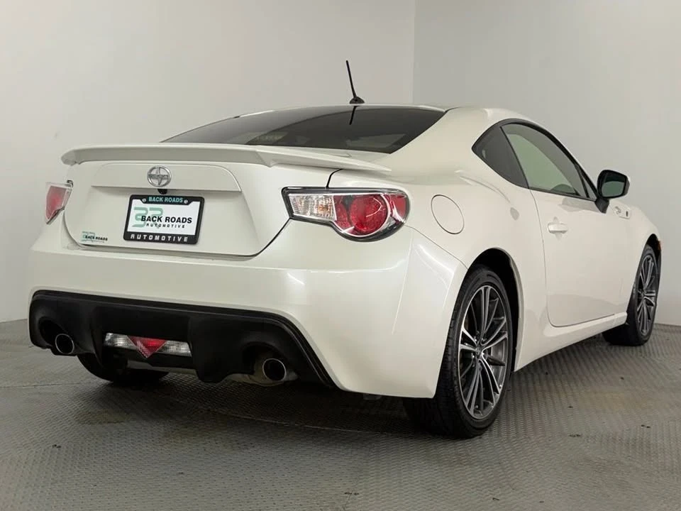 2013 Scion FR-S - Image 9 of 20