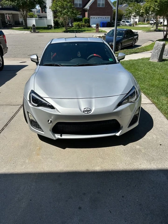 2013 Scion FR-S - Image 2 of 9