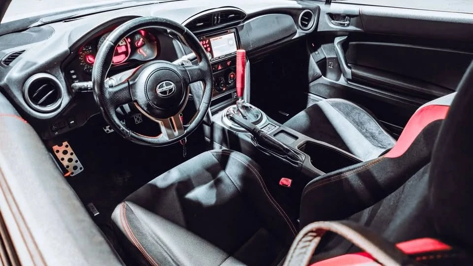 2013 Scion FR-S - Image 14 of 19