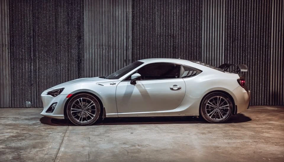 2013 Scion FR-S - Image 2 of 19