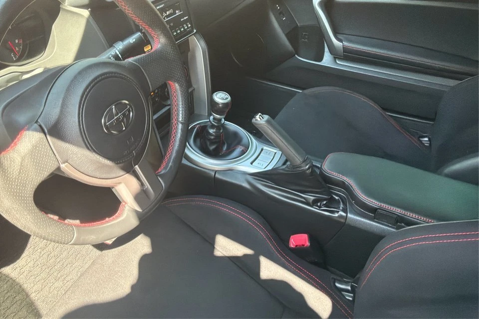 2013 Scion FR-S - Image 9 of 20