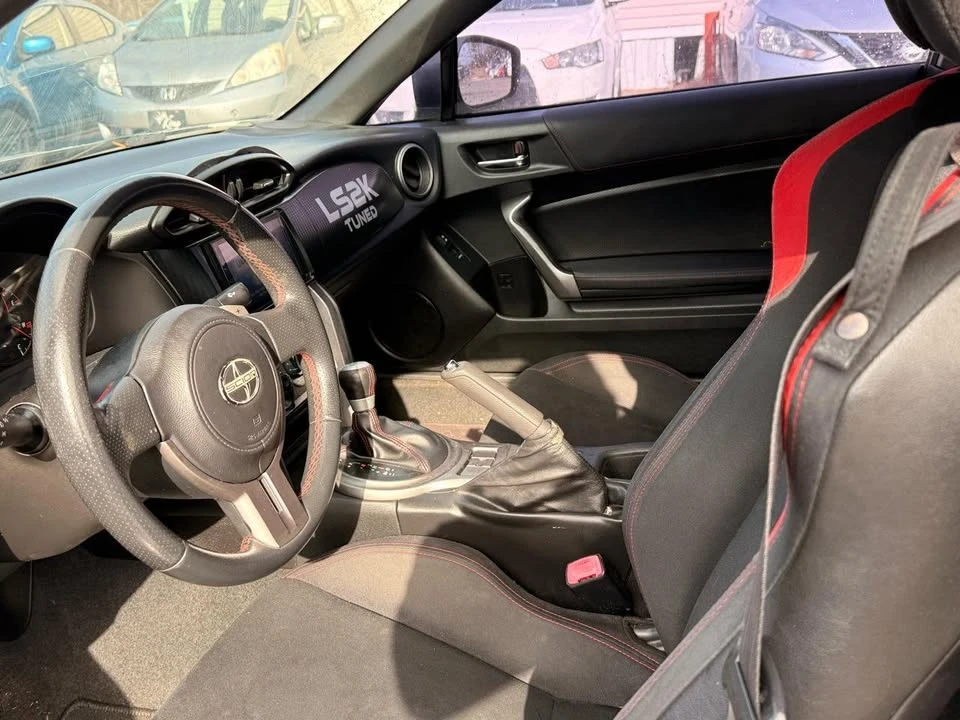 2013 Scion FR-S - Image 10 of 20