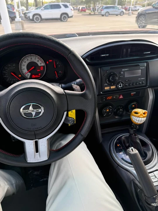 2013 Scion FR-S - Image 8 of 9