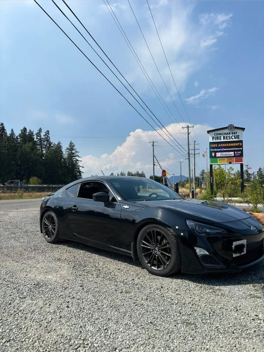 2013 Scion FR-S - Image 2 of 8