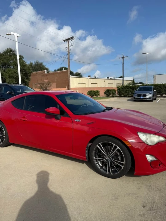 2013 Scion FR-S - Image 2 of 9