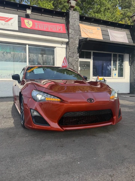 2013 Scion FR-S - Image 11 of 19