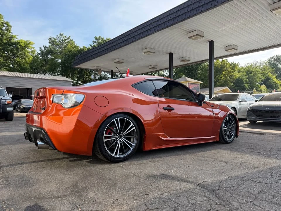 2013 Scion FR-S - Image 8 of 19