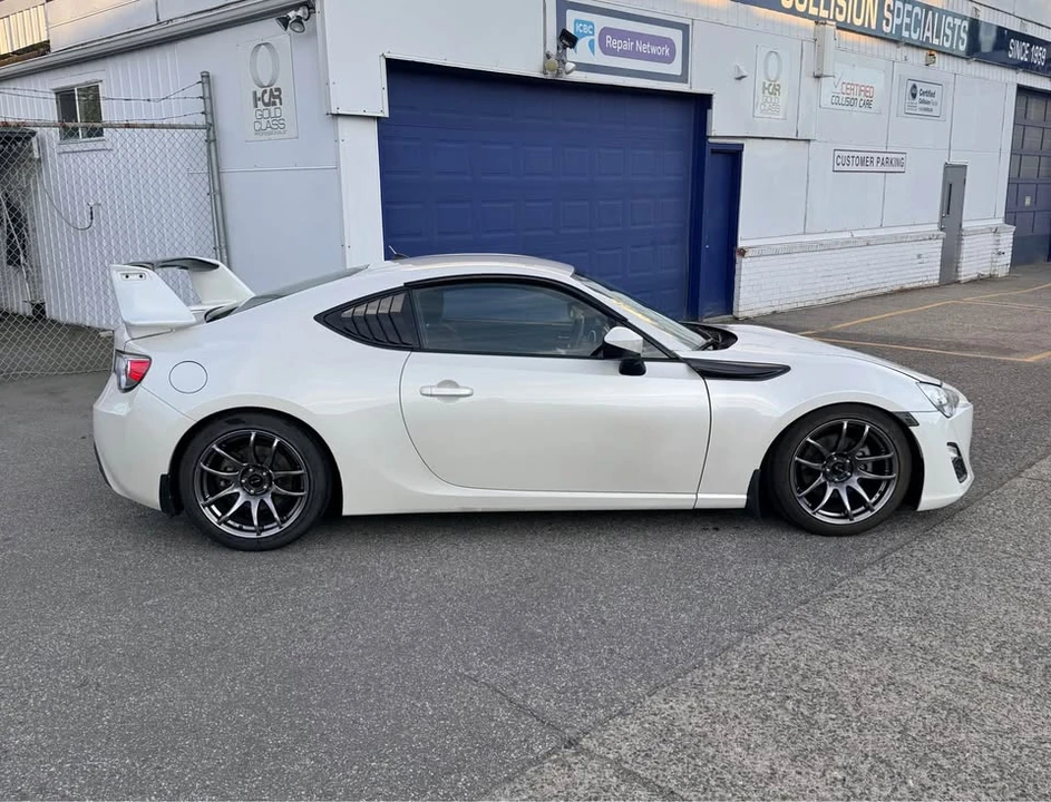 2013 Scion FR-S - Image 9 of 18