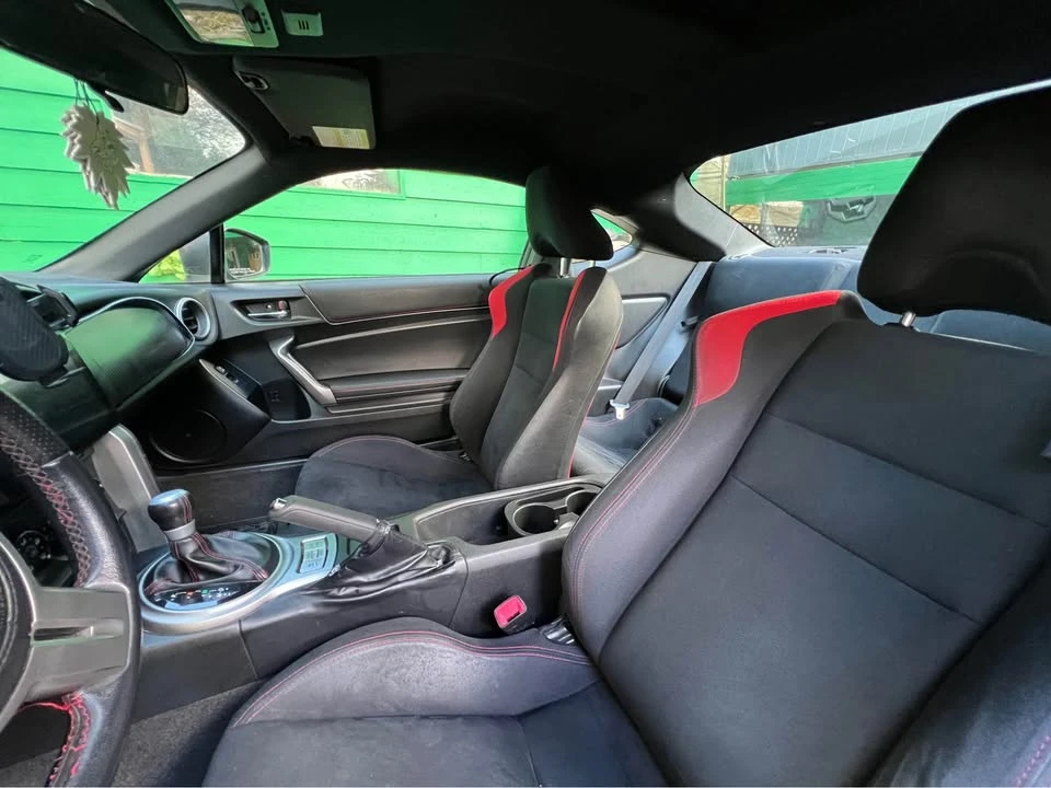 2013 Scion FR-S - Image 4 of 9