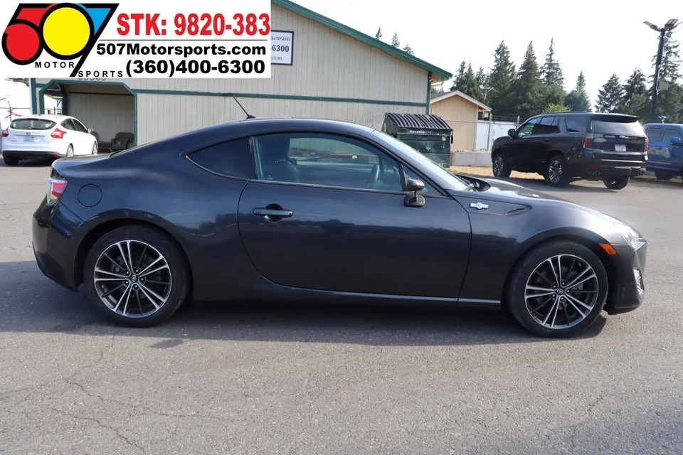 2013 Scion FR-S - Image 6 of 18
