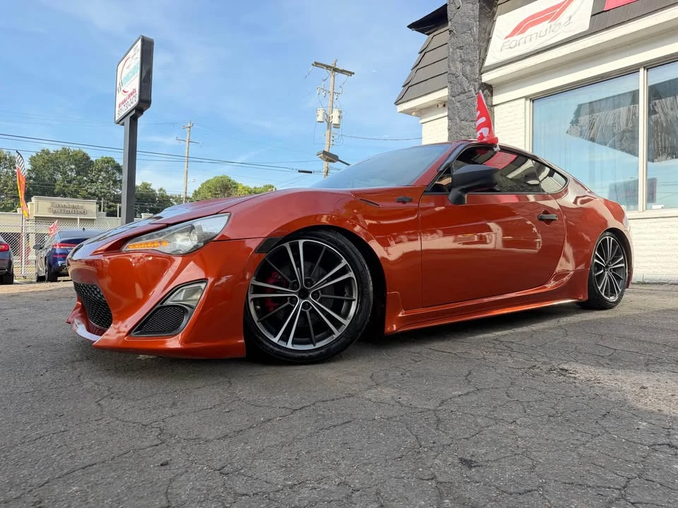 2013 Scion FR-S - Image 2 of 19