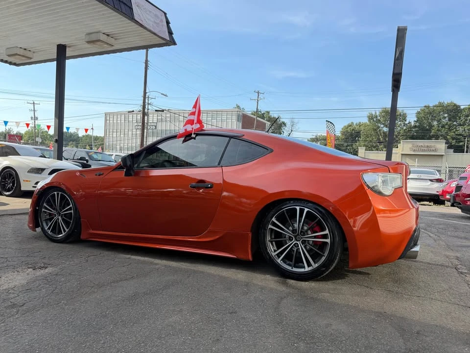 2013 Scion FR-S - Image 7 of 19