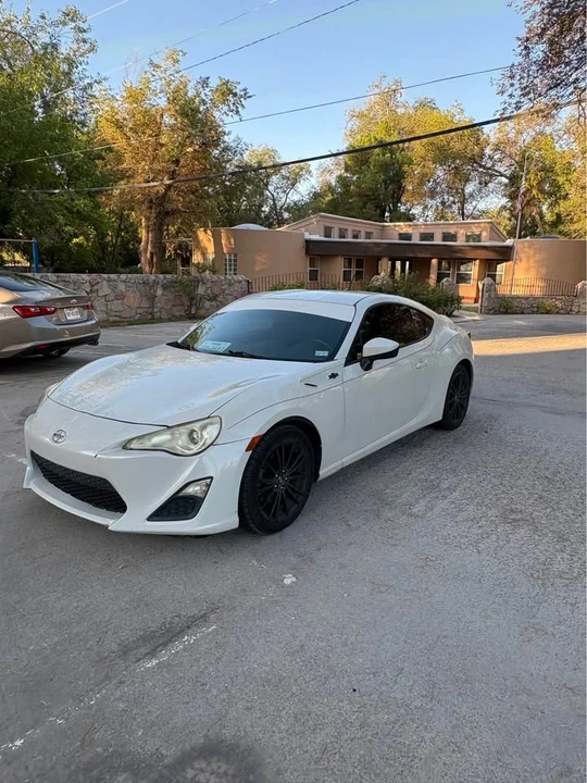 2013 Scion FR-S - Image 3 of 3