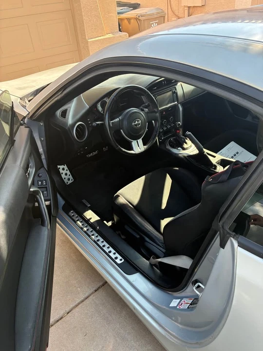 2013 Scion FR-S - Image 9 of 10
