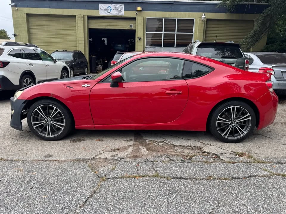 2013 Scion FR-S - Image 5 of 17