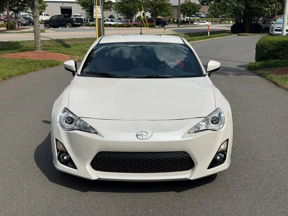 2013 Scion FR-S - Image 2 of 20