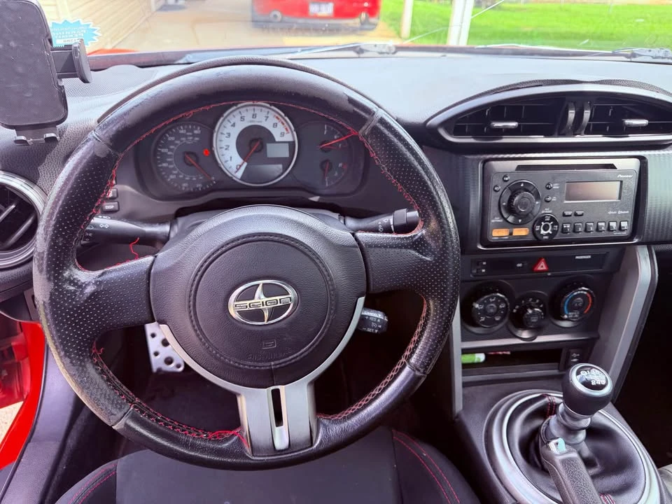 2013 Scion FR-S - Image 8 of 9