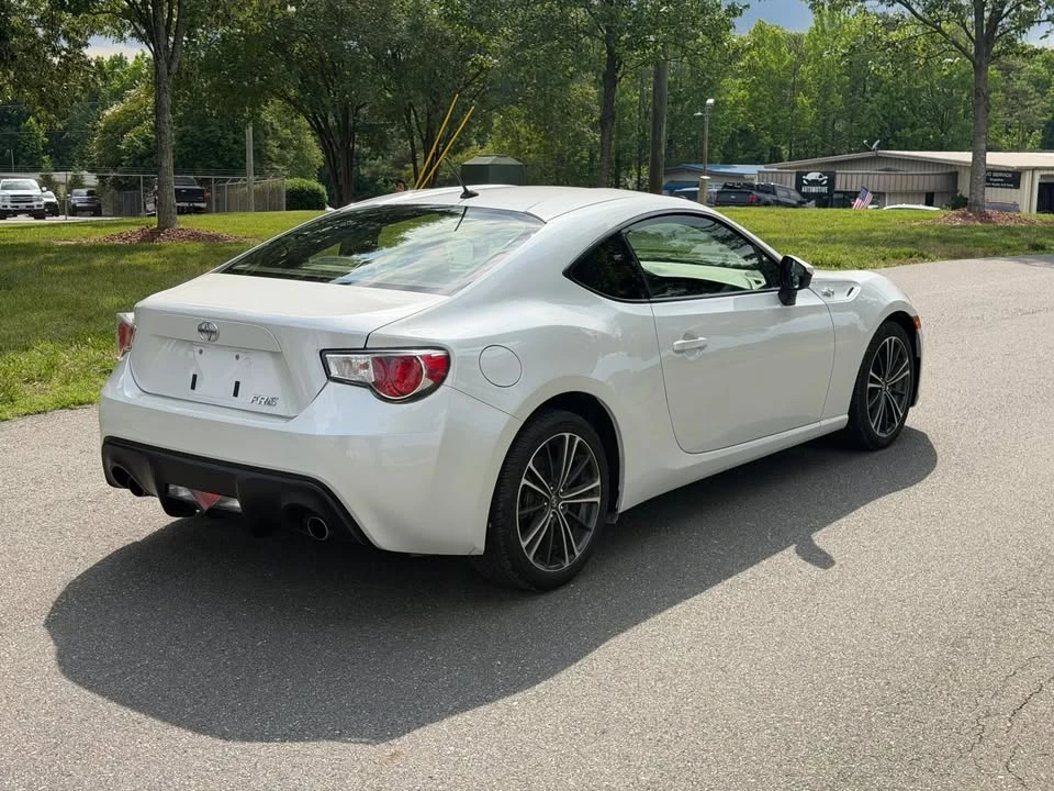 2013 Scion FR-S - Image 7 of 20