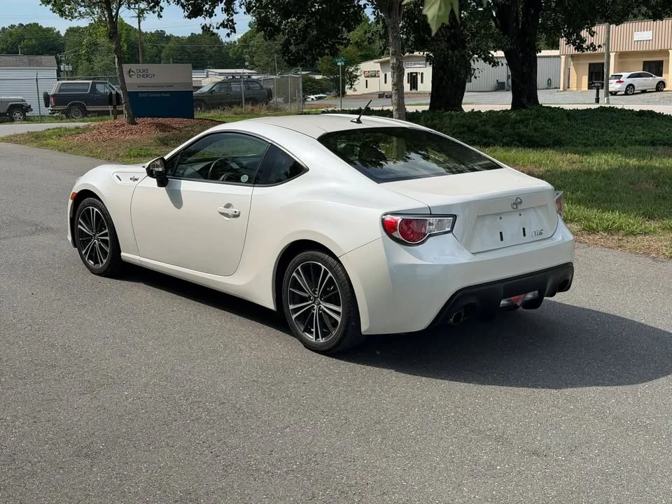 2013 Scion FR-S - Image 5 of 20