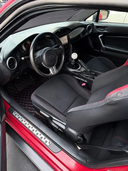 2013 Scion FR-S - Image 4 of 10