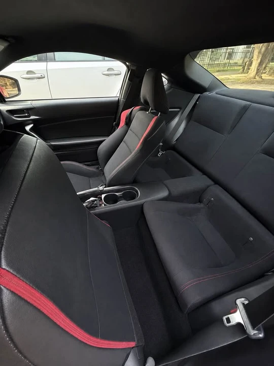 2013 Scion FR-S - Image 5 of 10