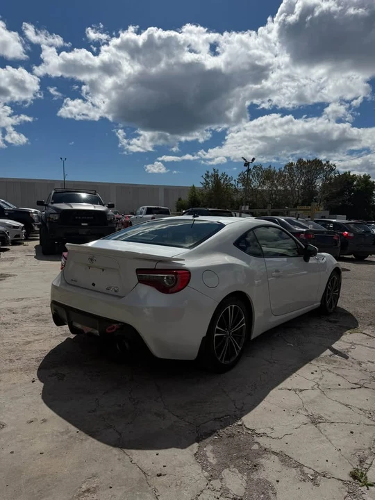 2013 Scion FR-S - Image 5 of 12