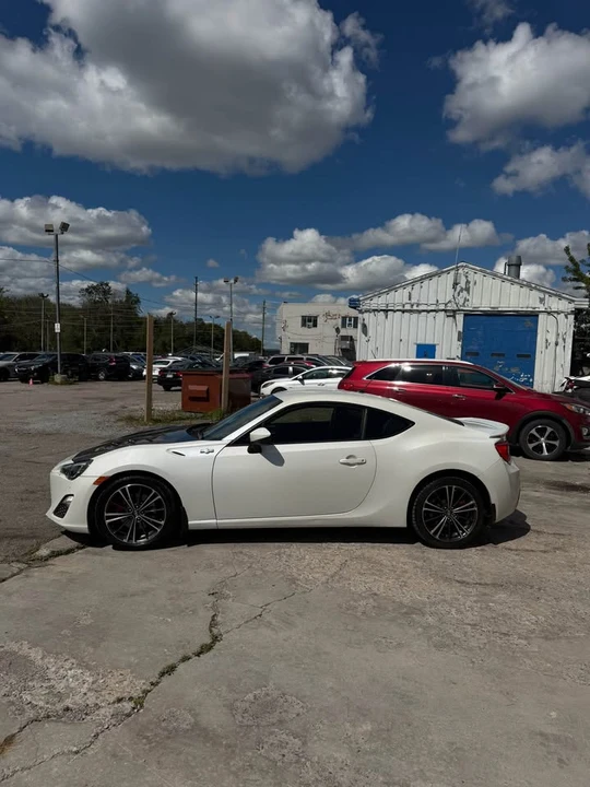 2013 Scion FR-S - Image 2 of 12