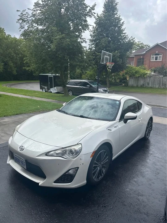 2013 Scion FR-S - Image 2 of 5