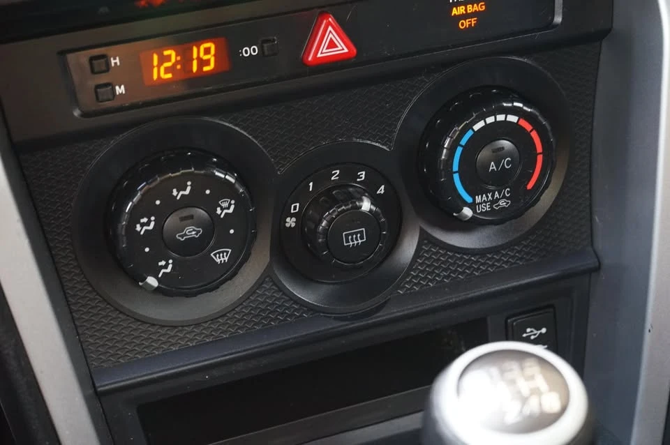 2013 Scion FR-S - Image 18 of 19