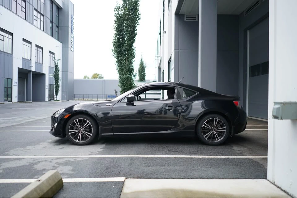 2013 Scion FR-S - Image 4 of 10