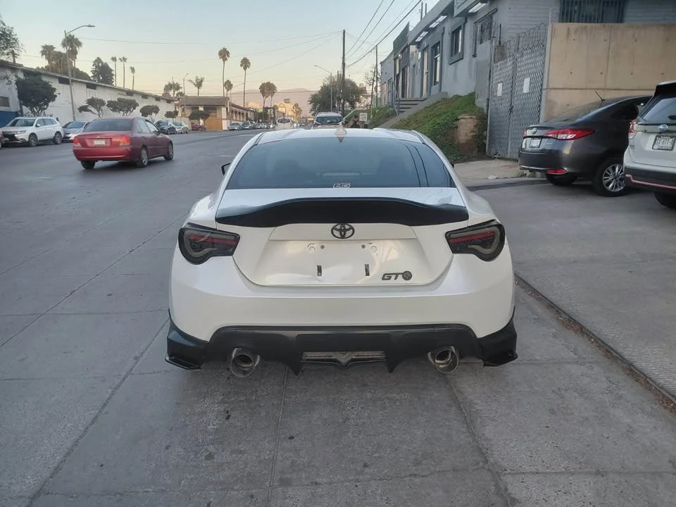 2013 Scion FR-S - Image 11 of 13
