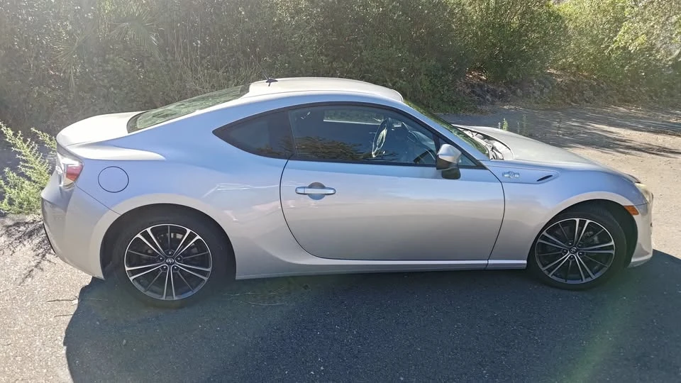 2013 Scion FR-S - Image 3 of 20