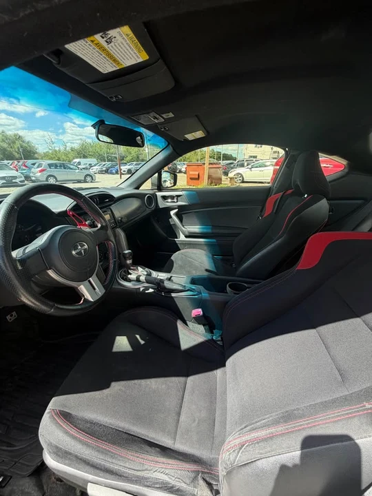 2013 Scion FR-S - Image 14 of 18
