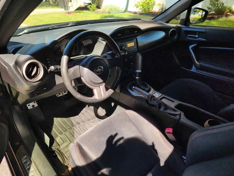 2013 Scion FR-S - Image 6 of 19