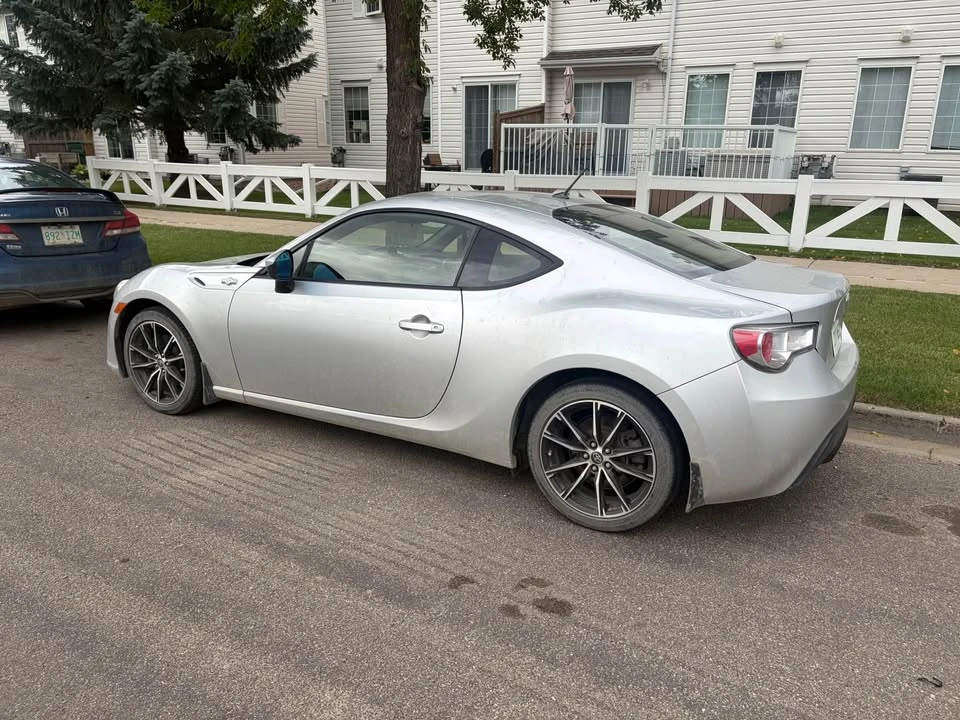 2013 Scion FR-S - Image 4 of 5