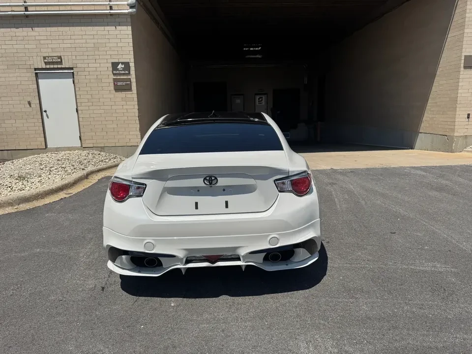 2013 Scion FR-S - Image 5 of 15