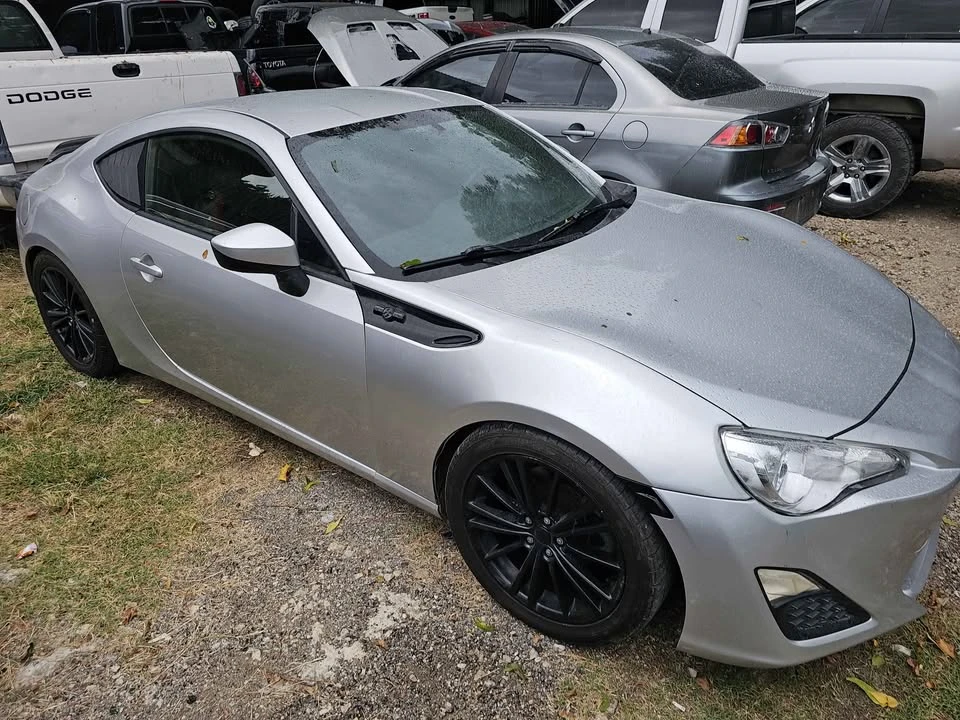 2013 Scion FR-S - Image 3 of 7