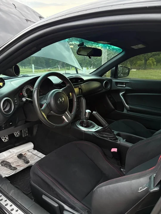 2013 Scion FR-S - Image 11 of 20