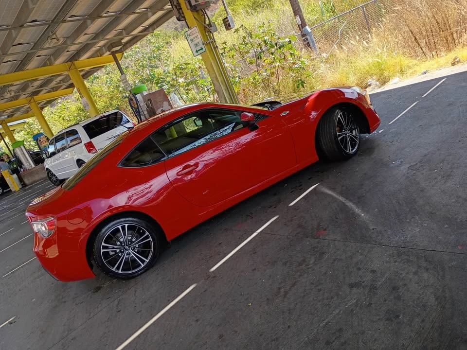 2013 Scion FR-S - Image 8 of 16