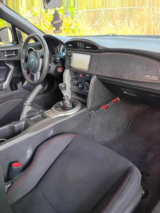 2013 Scion FR-S - Image 11 of 16