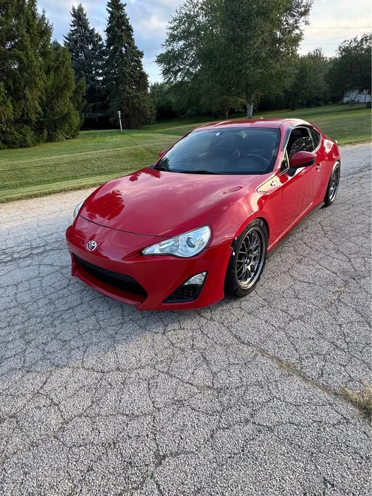 2013 Scion FR-S - Image 5 of 12