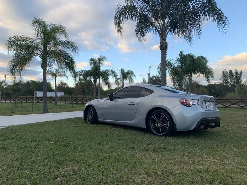 2013 Scion FR-S - Image 2 of 6