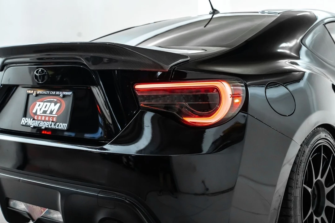 2013 Scion FR-S - Image 14 of 31