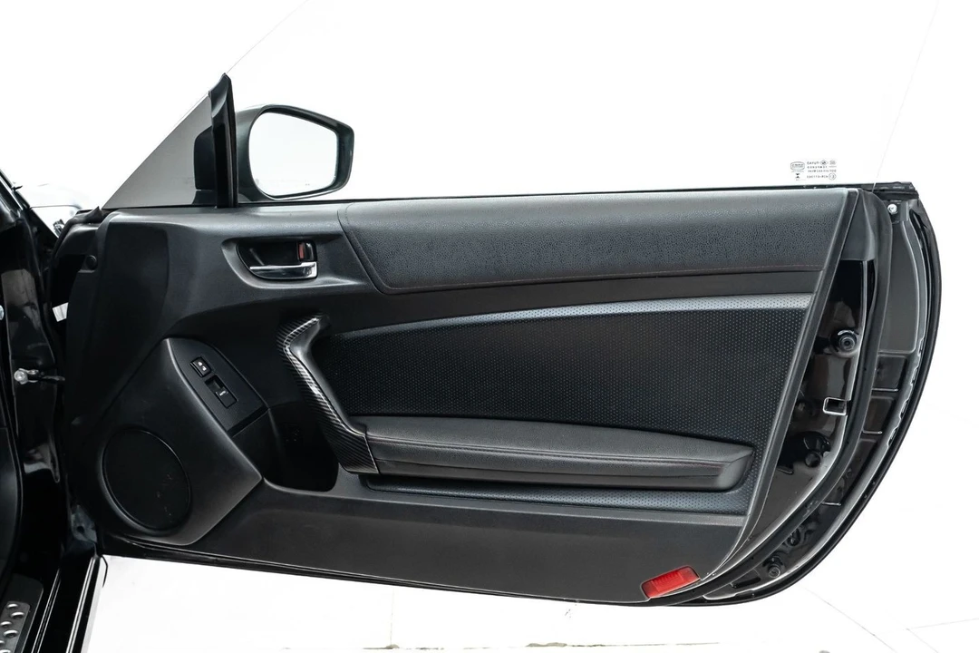 2013 Scion FR-S - Image 21 of 31