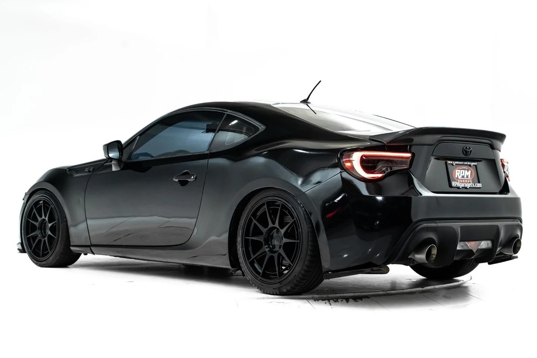 2013 Scion FR-S - Image 12 of 31