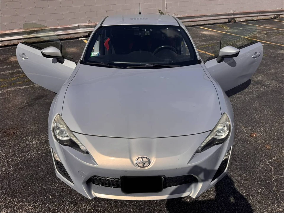 2013 Scion FR-S - Image 3 of 22