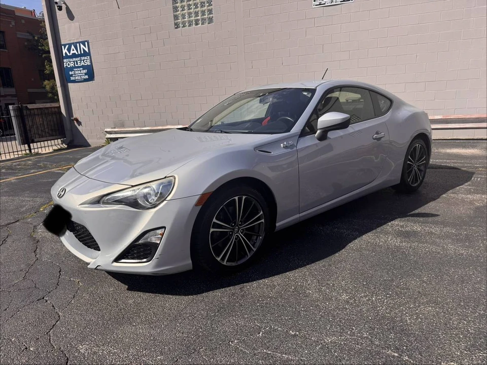 2013 Scion FR-S - Image 8 of 22
