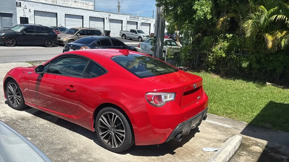 2013 Scion FR-S - Image 5 of 9