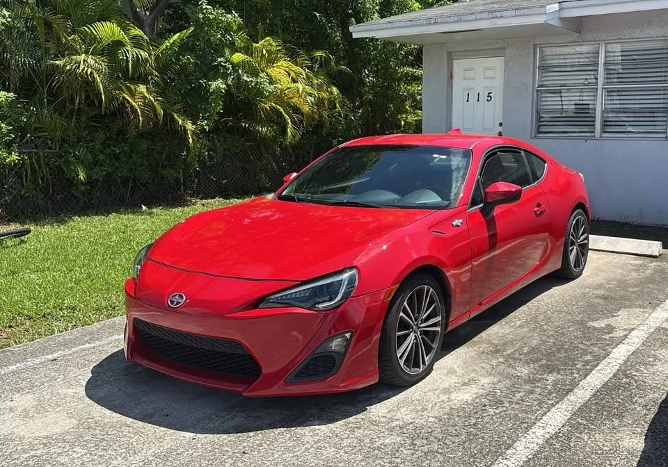 2013 Scion FR-S - Image 6 of 9